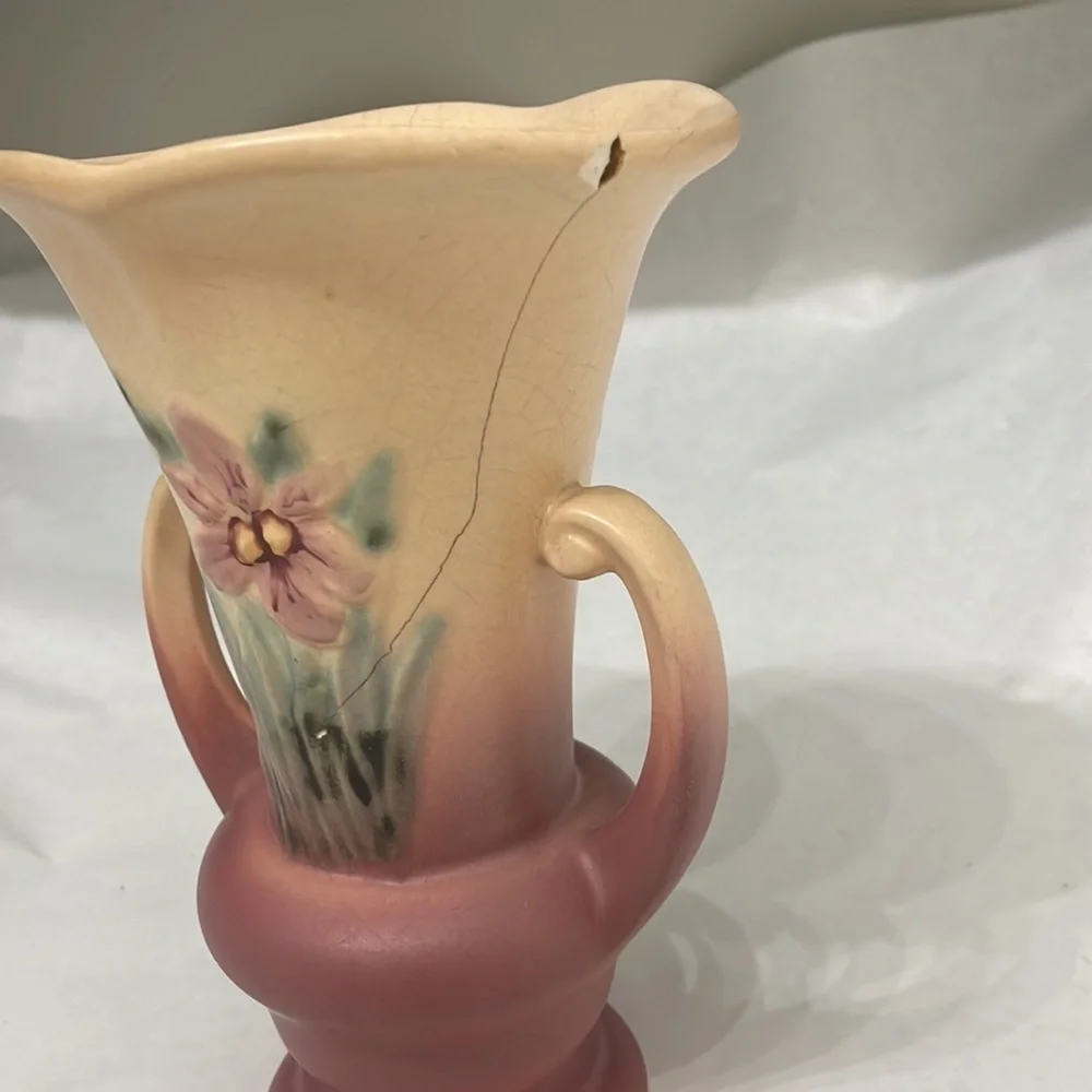 Vintage Hull Iris Pink and Peach Vase